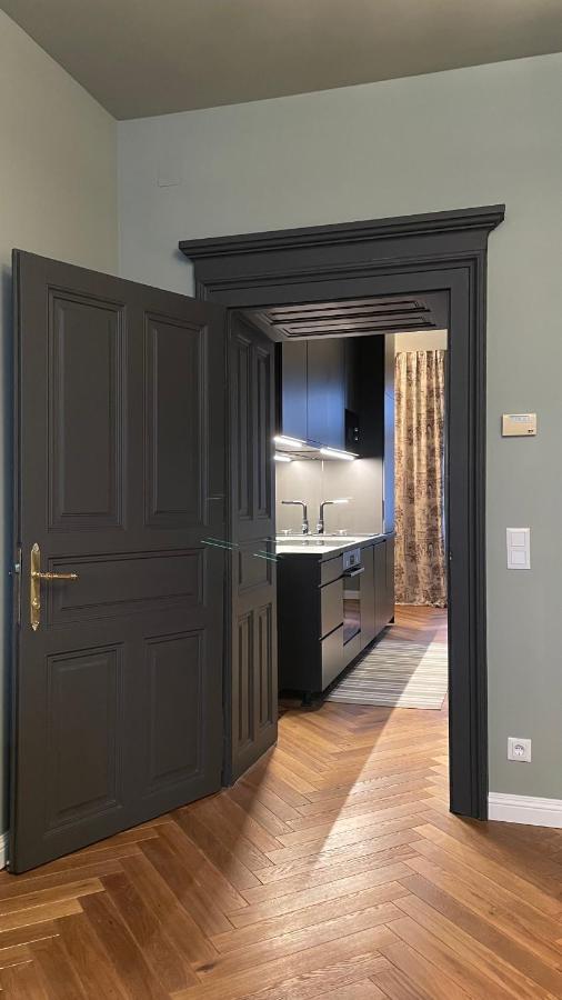 Luxury Stay Вена Экстерьер фото